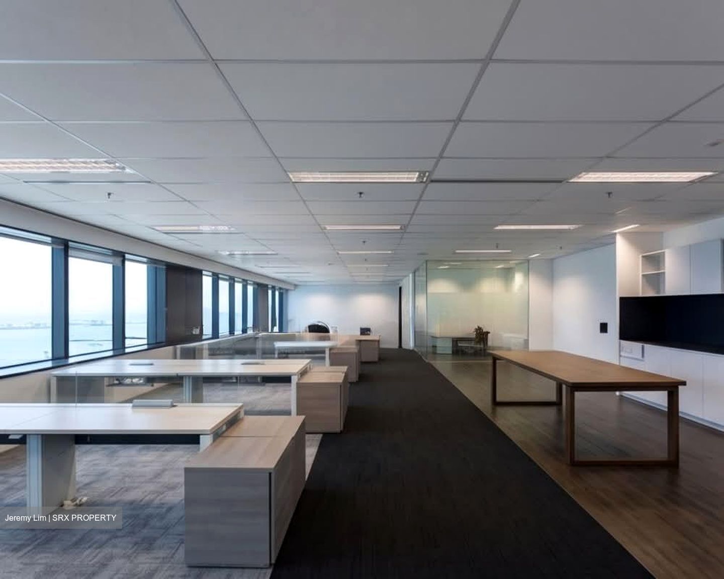 Oue Downtown (D1), Office #552727291